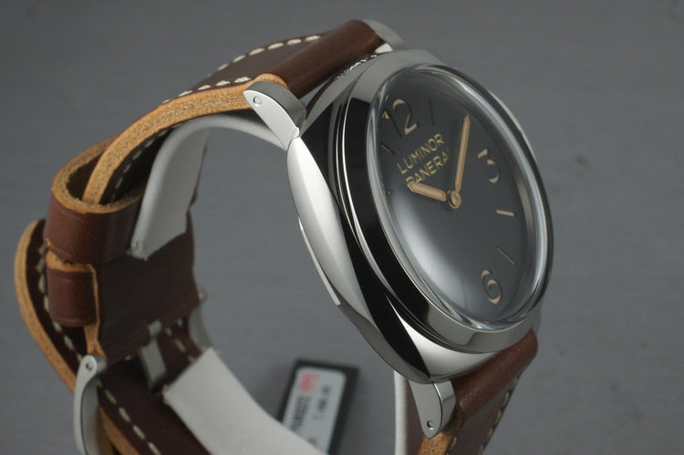 Panerai PAM 372 with Box and Papers
