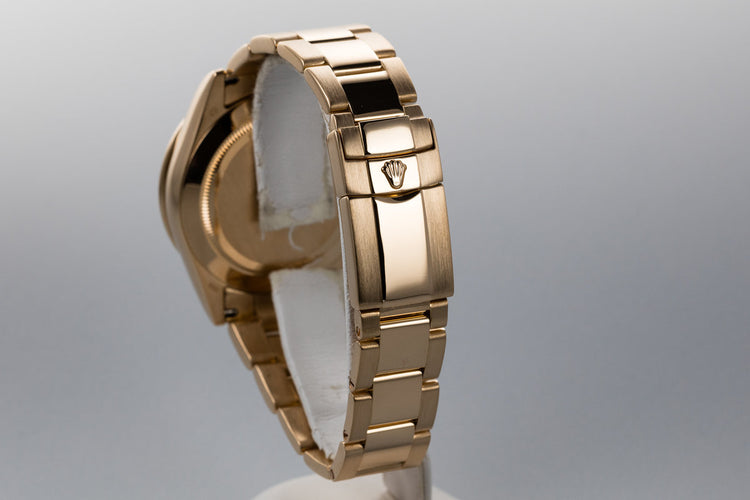 2003 Rolex 18K Daytona 116528 with Box and Papers