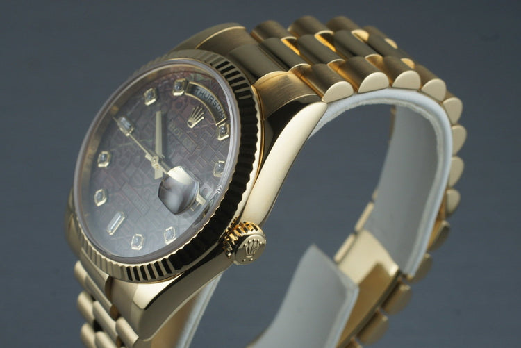 2006 Rolex 18K Day-Date 118235 Mother of Pearl Diamond Dial and Box and Papers