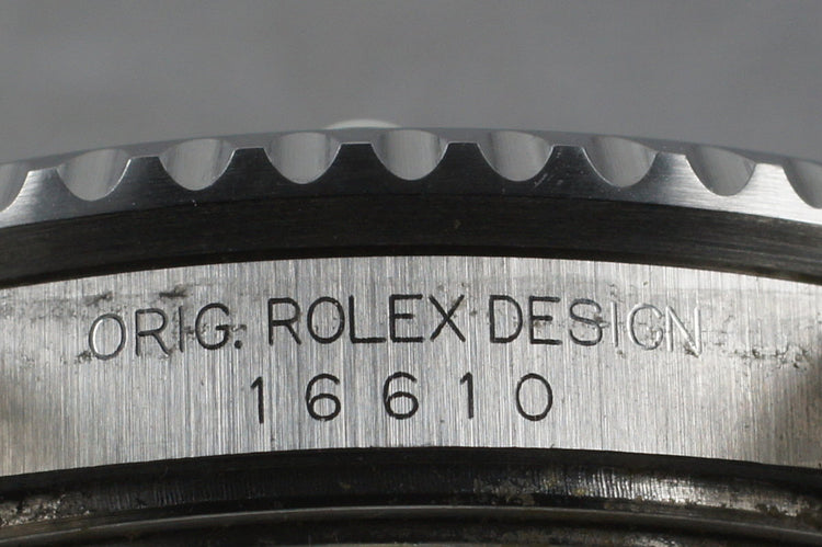 2001 Rolex Submariner 16610 with Box and Papers