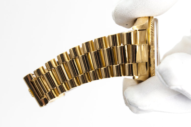 1971 Rolex YG Day-Date 1803 Champagne Dial