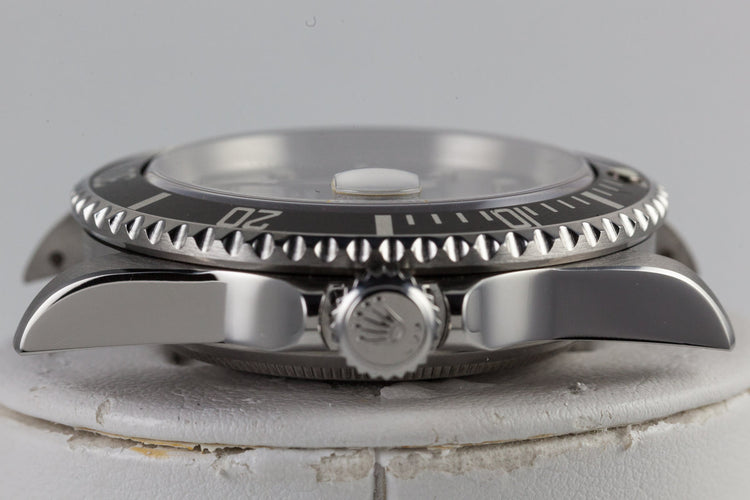 2004 Rolex Submariner 16610