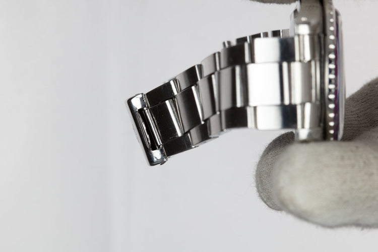 1970 Rolex GMT-Master 1675 with Fuchsia Bezel Insert