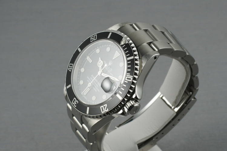 2000 Rolex Submariner 16610 P serial