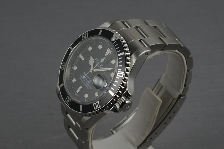 Rolex Submariner 16610 with Box and Papers
