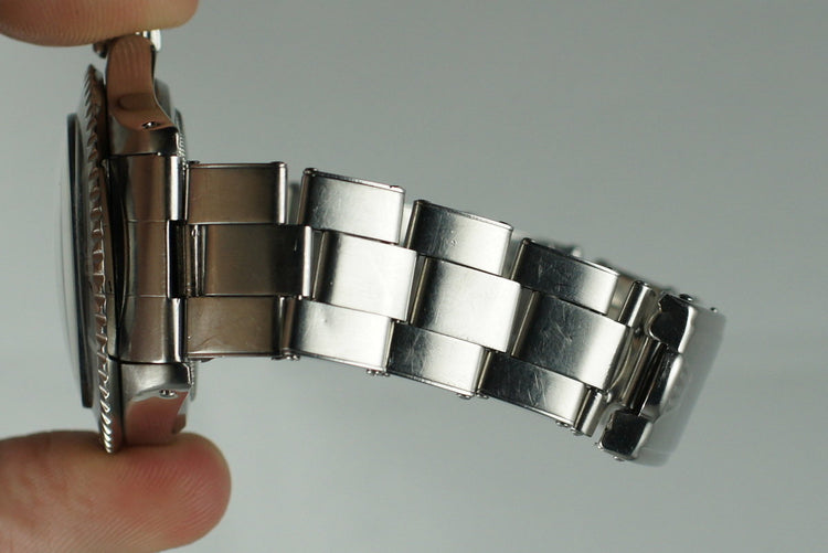 1964 Rolex Submariner 5512 with Glossy Gilt 4 Line Dial