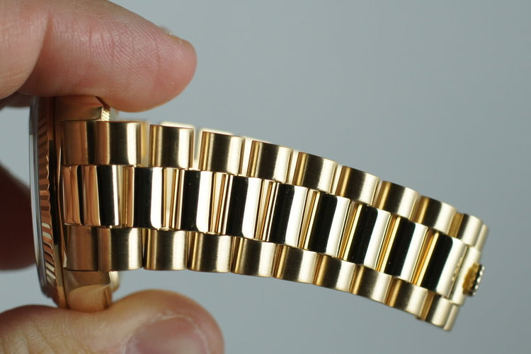 President 18238 with tropical diamond dial