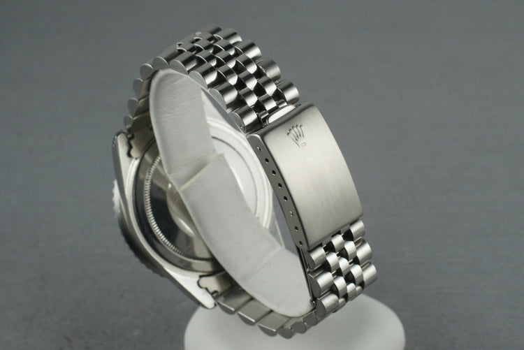 Rolex GMT 1675 with Guarantee Paper