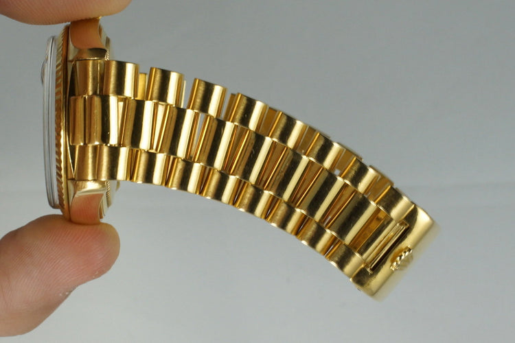 1975 Rolex YG Day-Date 1803 with Champagne Linen Dial