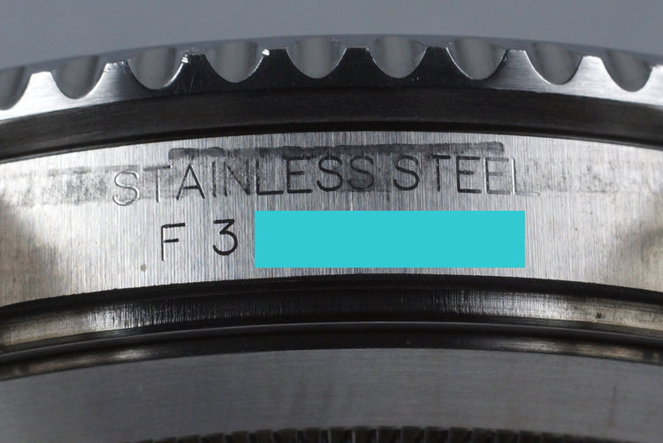 2004 Rolex Green Submariner 16610V with Box and Papers (FULL SET)