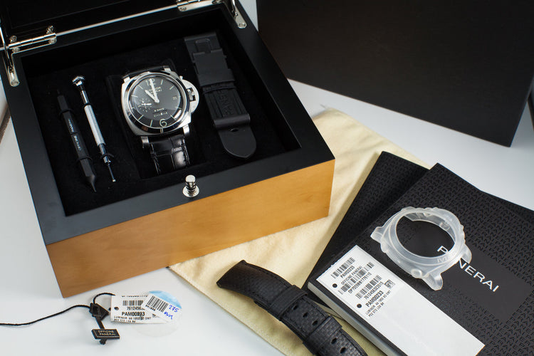 2016 Panerai PAM 233 1950 GMT 8 Days