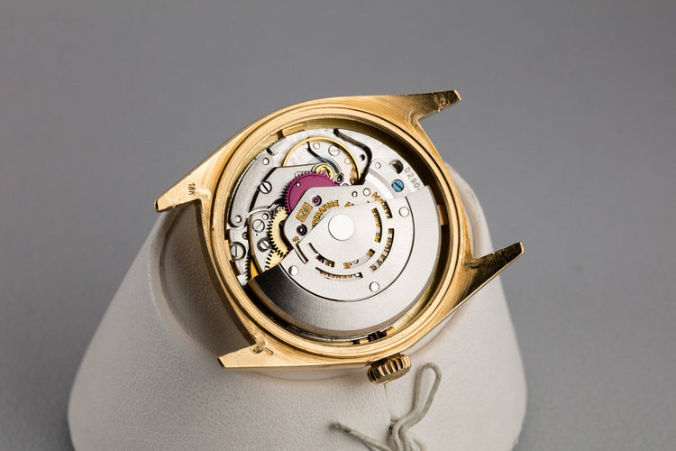 1969 Rolex 18K YG DateJust 1601 with No Lume Champagne Dial