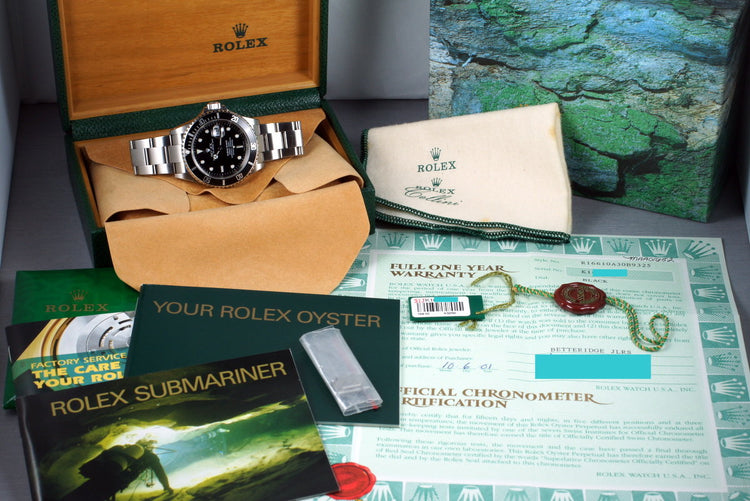 2001 Rolex Submariner 16610 with Box and Papers