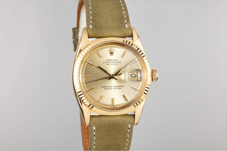 1969 Rolex 18K YG DateJust 1601 with No Lume Champagne Dial