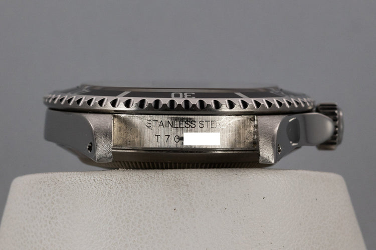 1995 Rolex Submariner 14060 with Box and papers