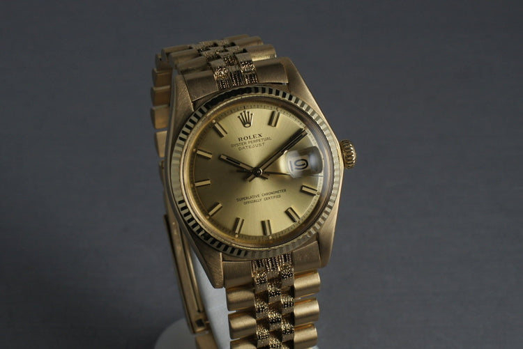 1972 Rolex Uncommon Datejust 1611 18K with bracelet with Fat Boy Dial