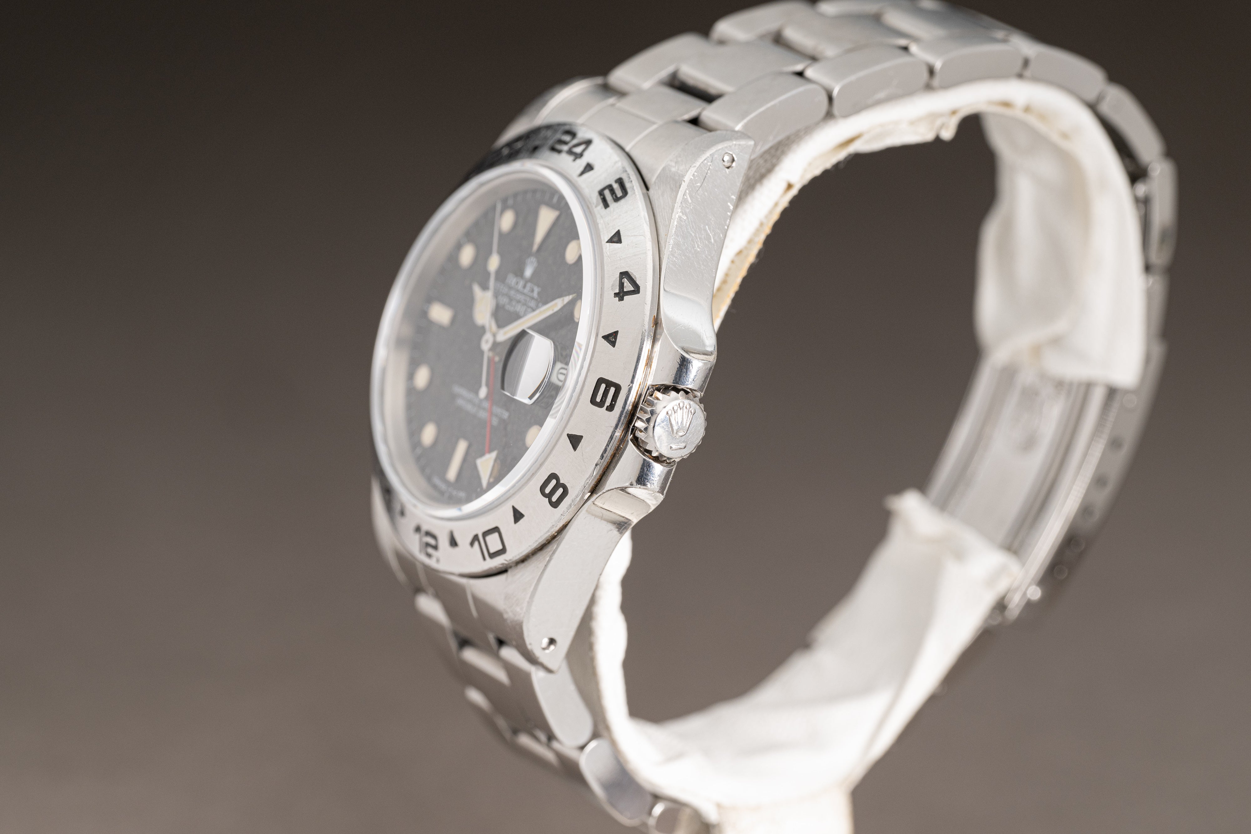 HQ Milton - 1986 Rolex Explorer II 16550 Black & Carbon Pebble