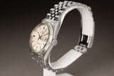 1975 Rolex 1601 Datejust Silver Linen Dial Beautiful Creamy Hands & Lume Plots all intact w/ Jubilee Bracelet