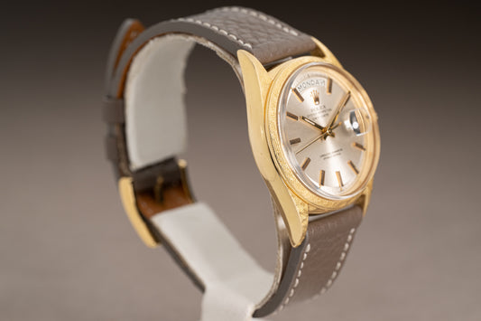 1966 Rolex 1806 Day-Date Silver Pie Pan Dial w/ Gold Hour markers & Florentine Bezel & Lugs