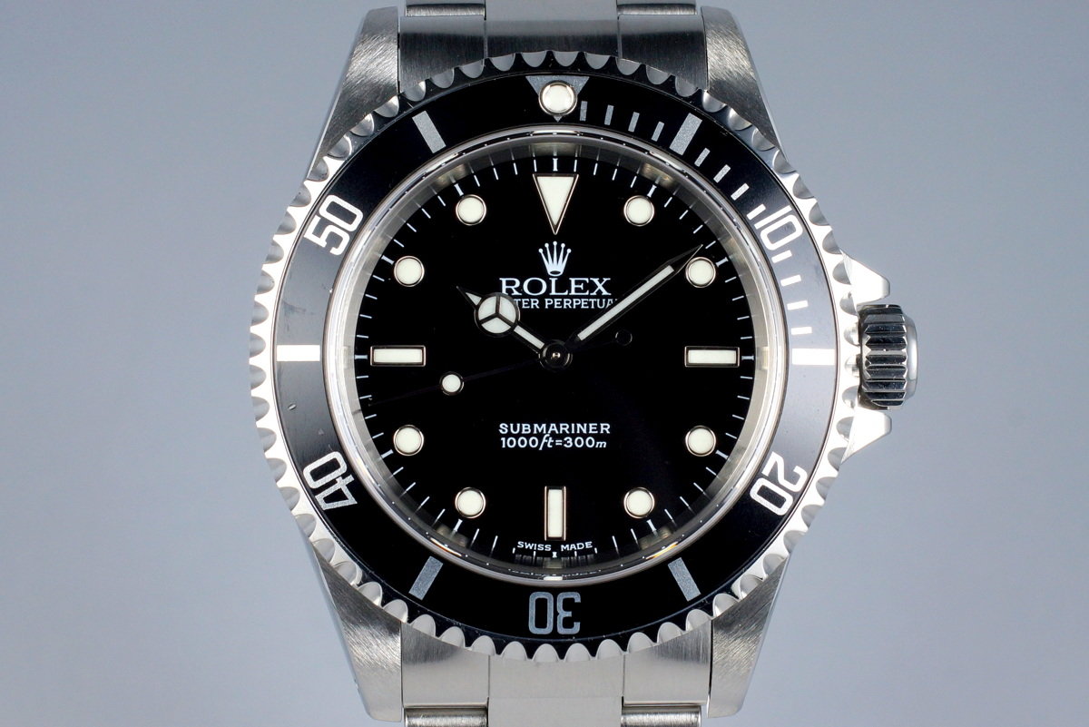 HQ Milton 2002 Rolex Submariner 14060M with Box and Papers