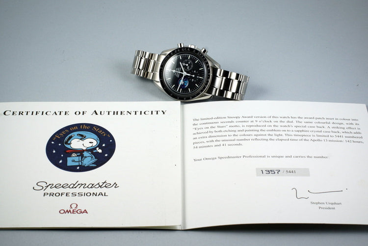 2003 Omega Speedmaster Snoopy Award 3578.51 with Box and Papers