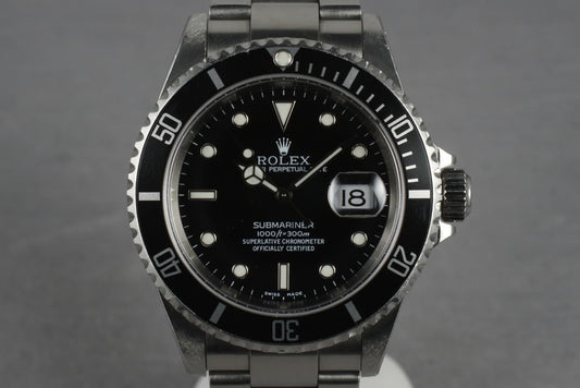 2001 Rolex Submariner 16610 Box and Papers