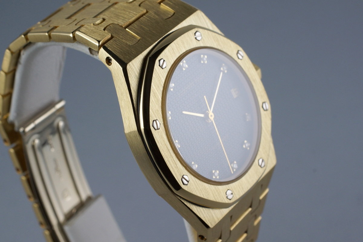 HQ Milton - Vintage YG Audemars Piguet Royal Oak with Factory