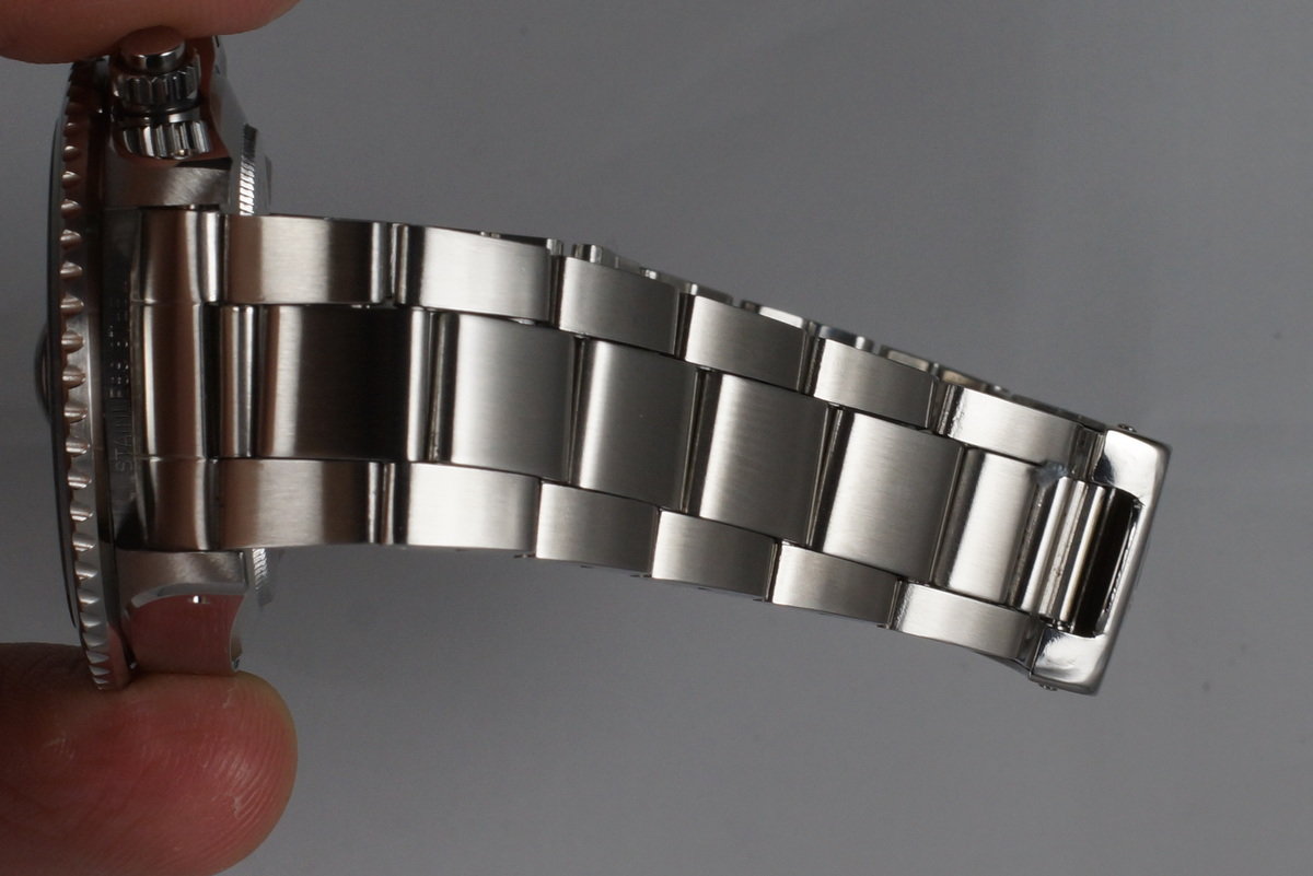 Tudor 7169/0 — Blue and Grey Dial. · Photo: HQ Milton · © HQ Milton, used with permission · Source: https://hqmilton.com/products/1974-tudor-monte-carlo-7169-0
