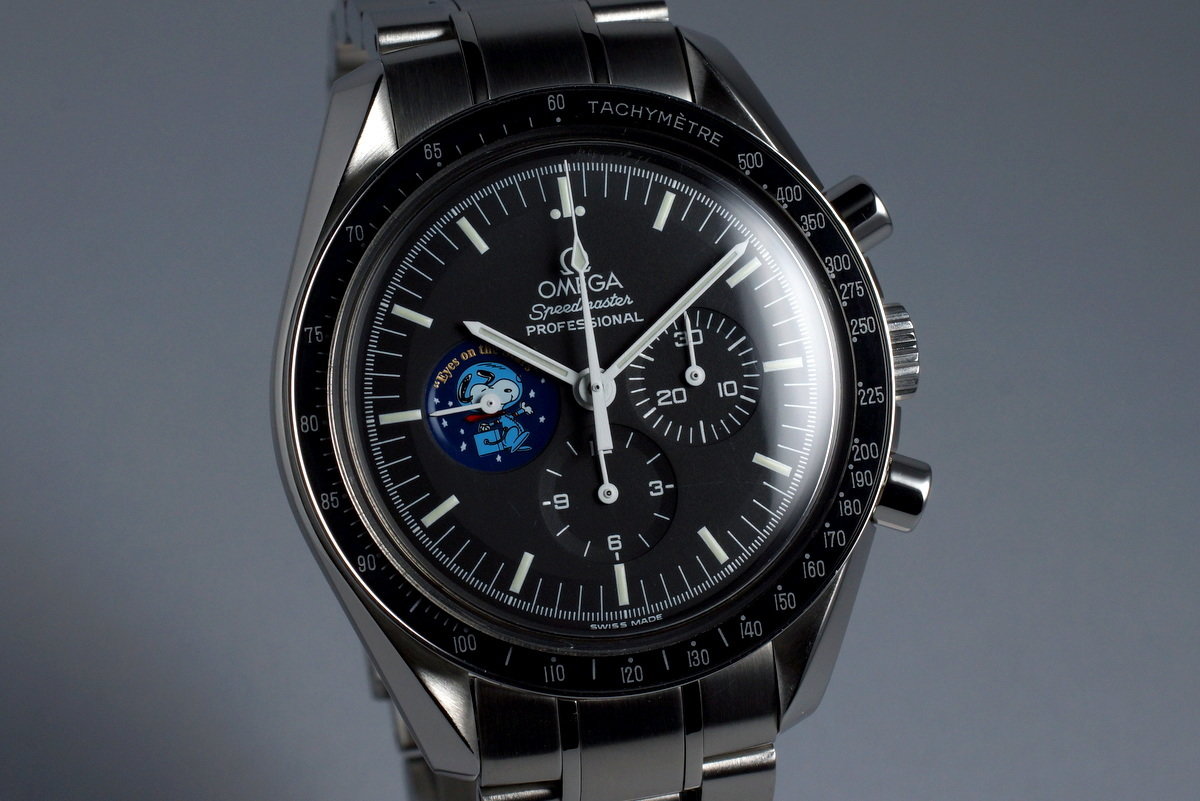 HQ Milton 2003 Omega Speedmaster Snoopy Award 3578.51 with Box and Papers Inventory 5400 For Sale