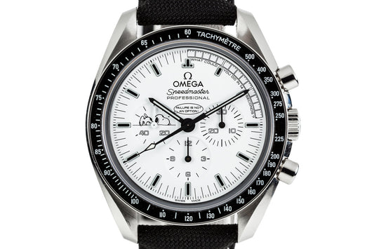 2016 Limited Edition Omega Speedmaster Professional Snoopy Award 311.32.42.30.04.003 with Box and Papers