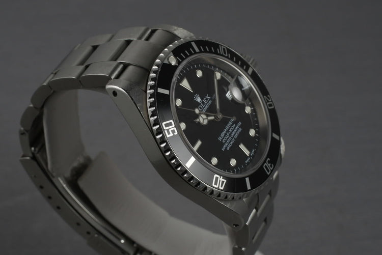 2001 Rolex Submariner 16610 Box and Papers