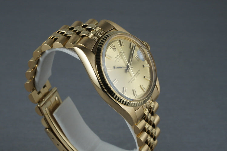 1972 Rolex Uncommon Datejust 1611 18K with bracelet with Fat Boy Dial