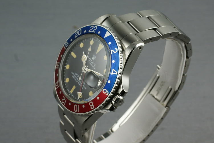 Rolex GMT 1675 with Beautiful dial and case