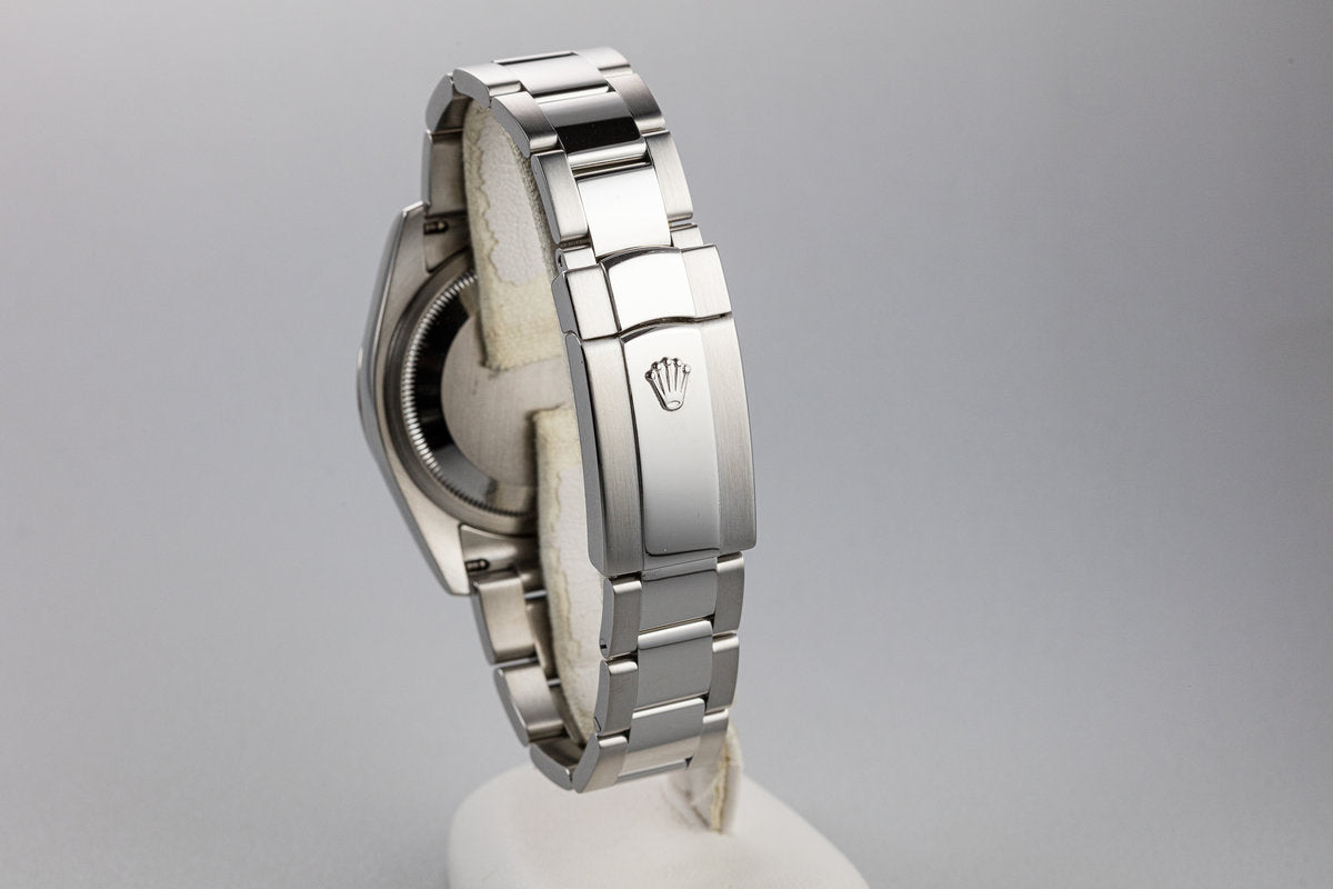 HQ Milton - 2006 Rolex DateJust Turn-O-Graph 116264 White Dial