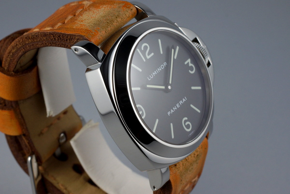 HQ Milton 2003 Panerai PAM 112 Luminor with Service Box and