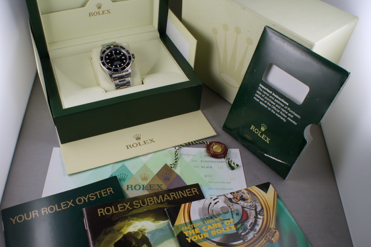 HQ Milton - 2005 Rolex Sea Dweller 16600 with Box and Papers