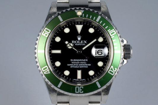 2007 Rolex Green Submariner 16610V