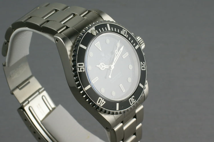 Rolex Submariner 14060 D serial with box and Papers
