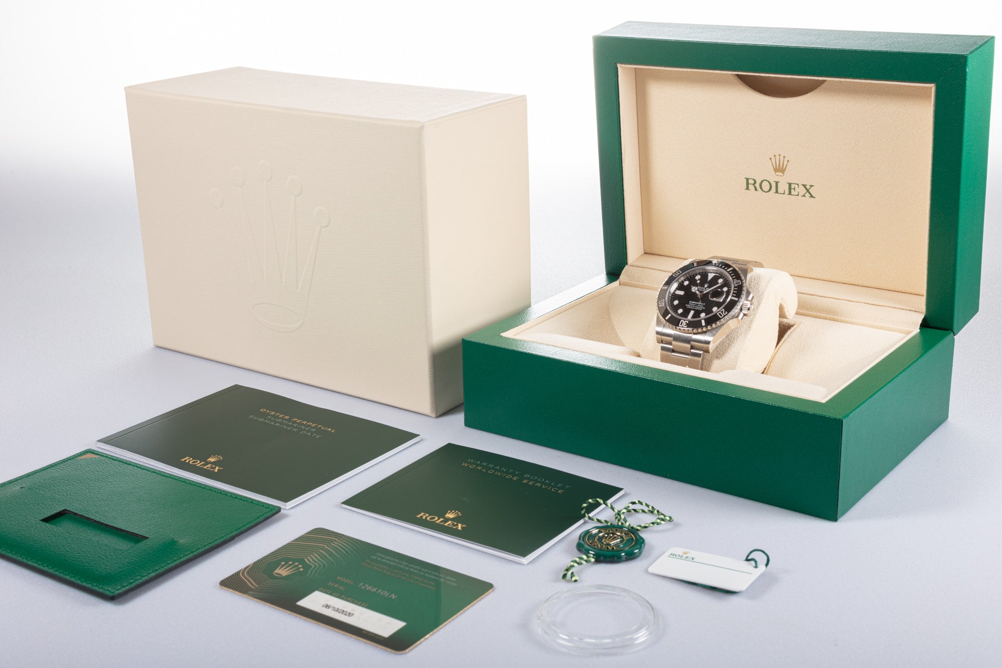 HQ Milton - 2020 Rolex Submariner Date 126610ln With Box & Card