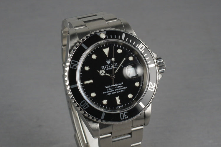 Rolex Submariner 16610 with Box and Papers